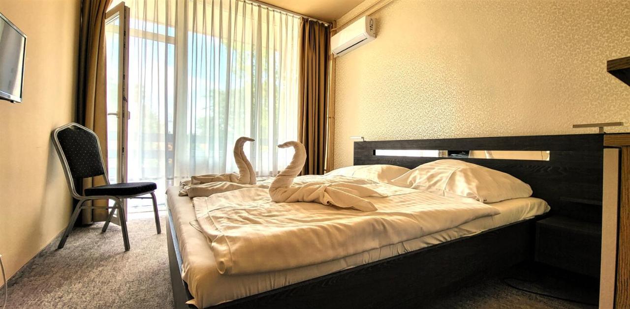 Hotel Korona Siófok Eksteriør billede