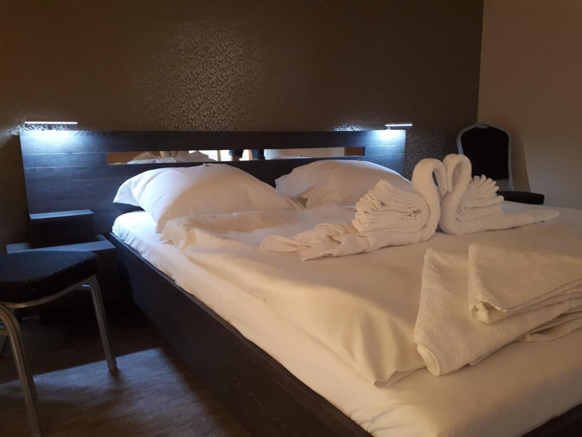 Hotel Korona Siófok Eksteriør billede